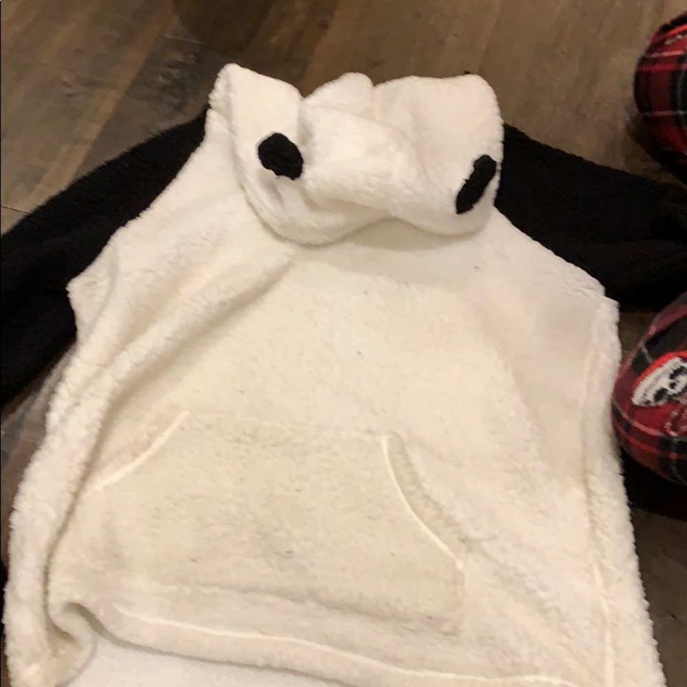 Furry panda pull over
